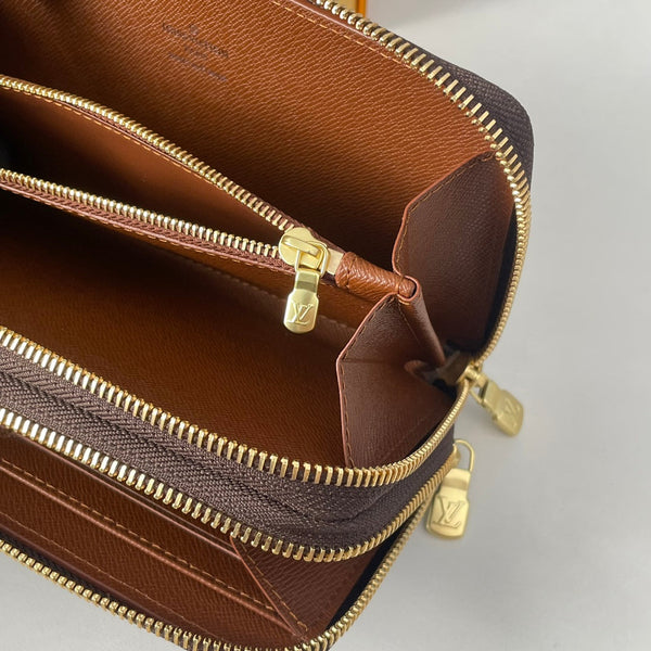 Portafoglio LV Double Zippy XL in tela monogramma marrone 221554