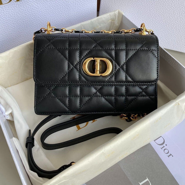 MINI BORSA A CATENA 17 IN PELLE DI VITELLO NERA