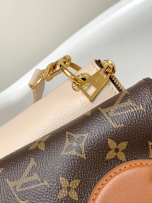 Borsa a mano LV Opéra 36 cm in tela monogramma marrone e pelle di mucca GHW
