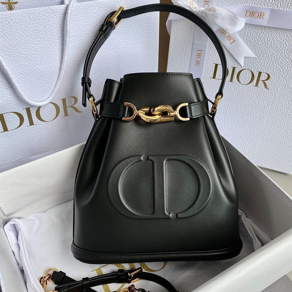MEDIUM C'EST 24 IN PELLE DI VITELLO GOFFRATA CD NERA