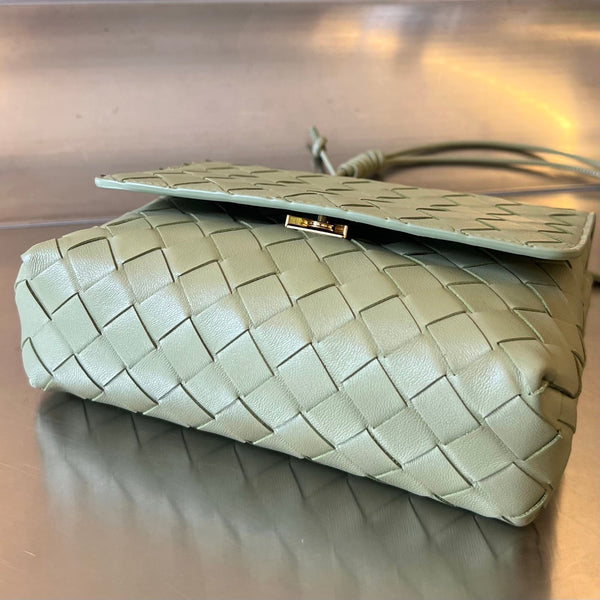 BV Mini Borsa a Tracolla 19cm Pelle di Vitello Verde Chiaro Ghw 
