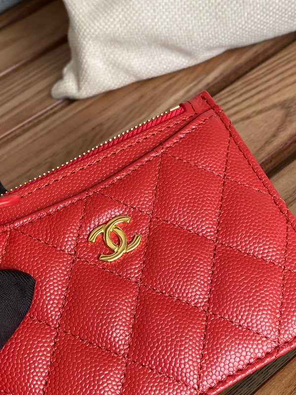 CC A84105 Coin Case Red Gold Metal Caviar 240739