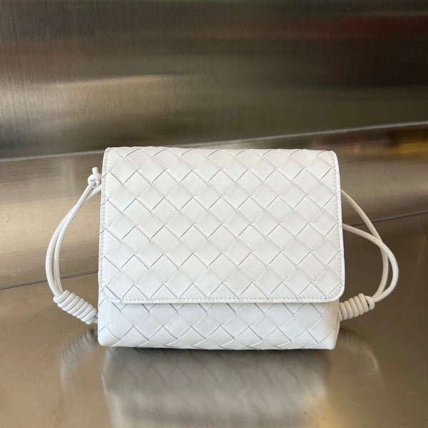 BV Mini Borsa a Tracolla 19cm Pelle di Vitello Bianca Ghw 