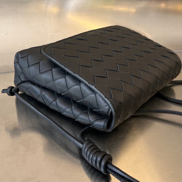 BV Mini Borsa a Tracolla 19cm Pelle di Vitello Nera Ghw 