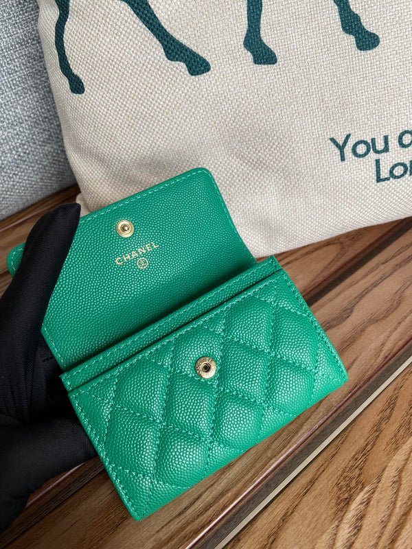 Portafoglio piccolo cc 11 cm caviale verde scuro hardware oro chiaro