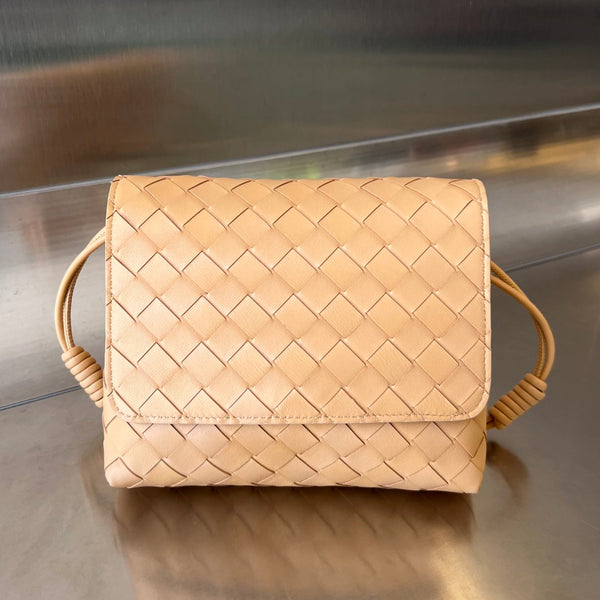 BV Mini Borsa a Tracolla 19cm Pelle di Vitello Beige Ghw 