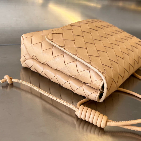 BV Mini Borsa a Tracolla 19cm Pelle di Vitello Beige Ghw 