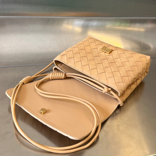 BV Mini Borsa a Tracolla 19cm Pelle di Vitello Beige Ghw 