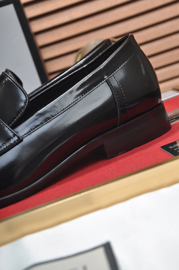 GG Men's Loafer Black GG Silver Patent Leather 552798