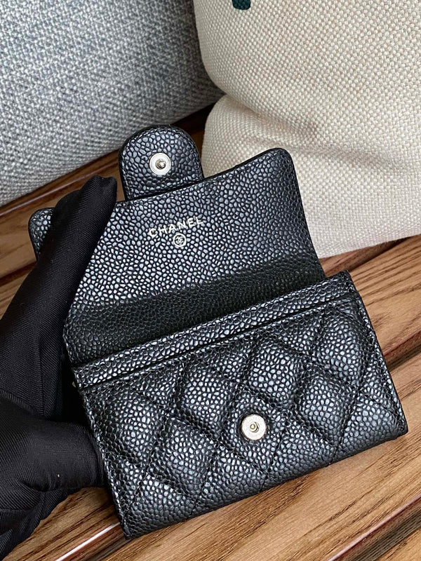Portafoglio piccolo cc 11cm nero caviale hardware argento
