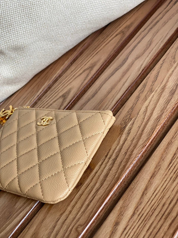 Portafoglio con cerniera cc 14 cm beige caviale hardware oro