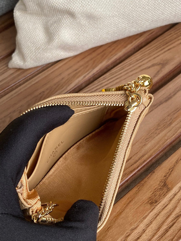 Portafoglio con cerniera cc 14 cm beige caviale hardware oro