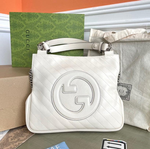 BORSA BLONDIE TOTE 30 IN PELLE DI VITELLO BIANCA CON FERRAMENTA IN ARGENTO