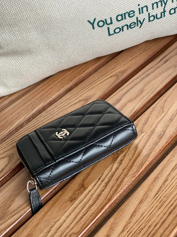 CC 22A Zippy Coin Purse Black Sheepskin Sliver Steel 223918