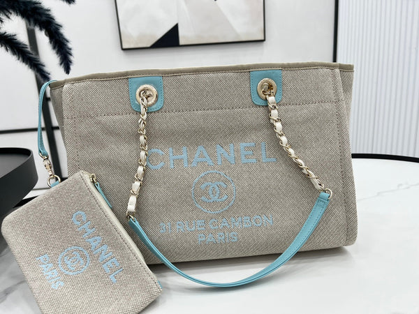 Borsa CC Deauville in tweed 33x24x14,5 cm Pelle blu cielo Hardware dorato 33