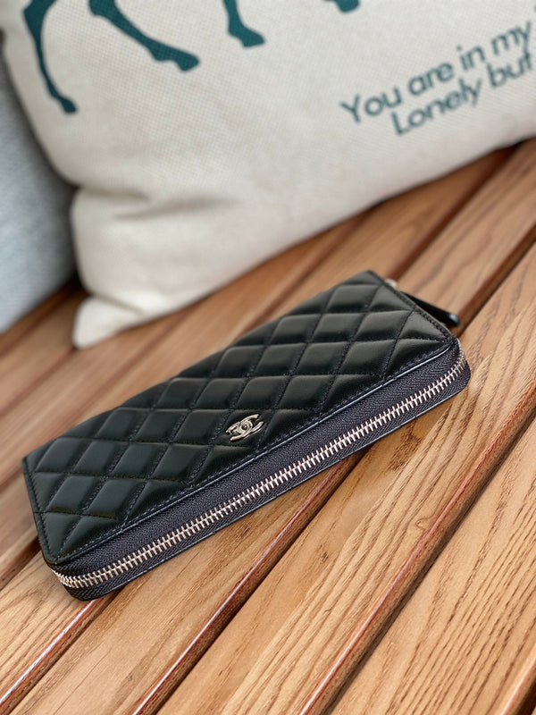 CC Zippy Long Wallet 19.5cm Black Sheepskin Sliver Steel 223943