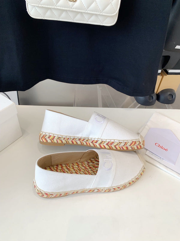 MOCASSINI CHLOÉ IN DENIM BIANCO E RAFIA INTRECCIATA
