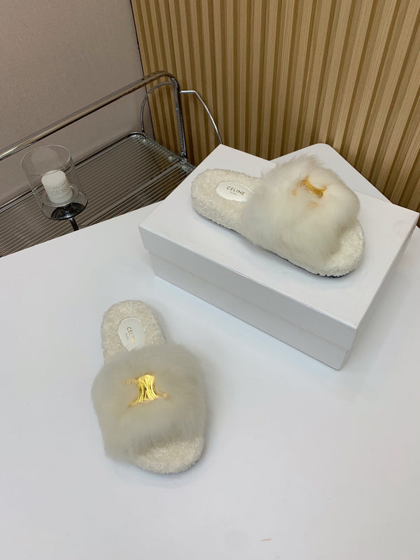 CL 26s Sandals In White Wool