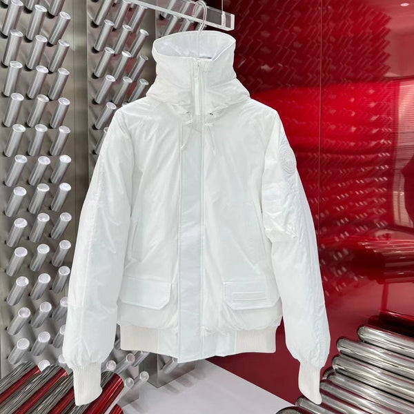 C. Goose Down jacket White Polyester 0040