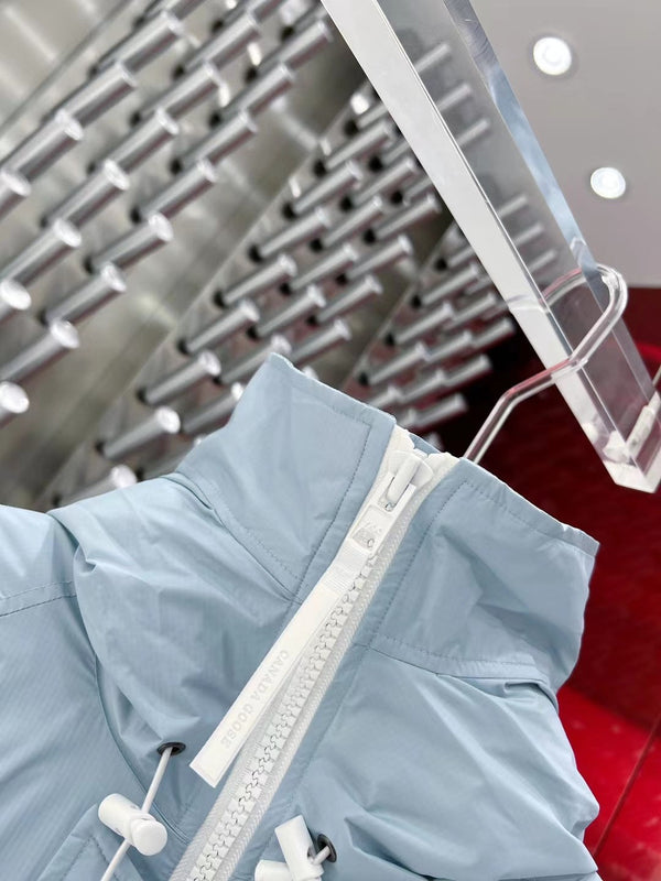 C. Goose Down jacket Could Blue Polyester 0042