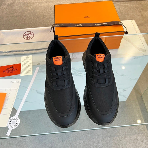 GIGA SNEAKER IN PELLE DI VITELLO NERA