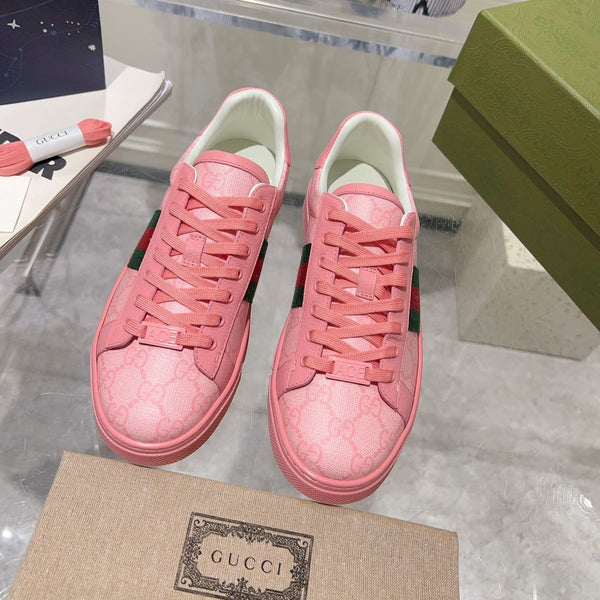 GG ACE GG SUPREME TRAINER IN PELLE DI VITELLO ROSA BRILLANTE