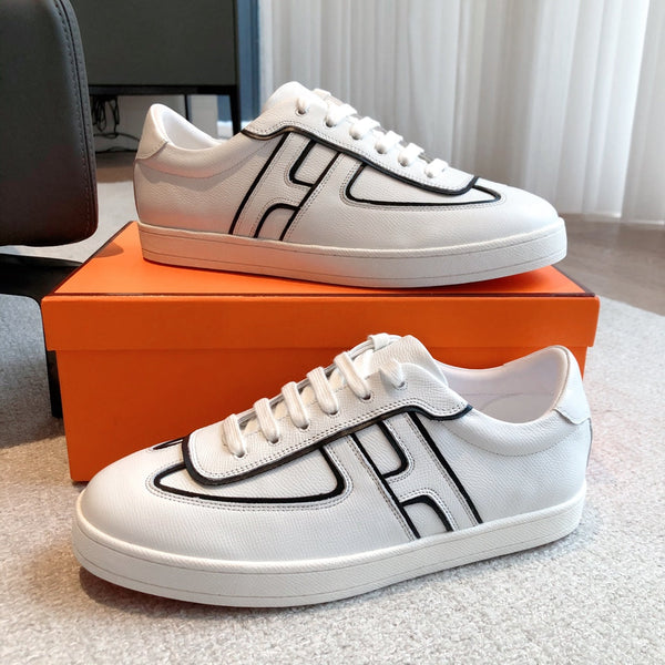 HM BOOMERANG SNEAKER BLACK AND WHITE CALFSKIN