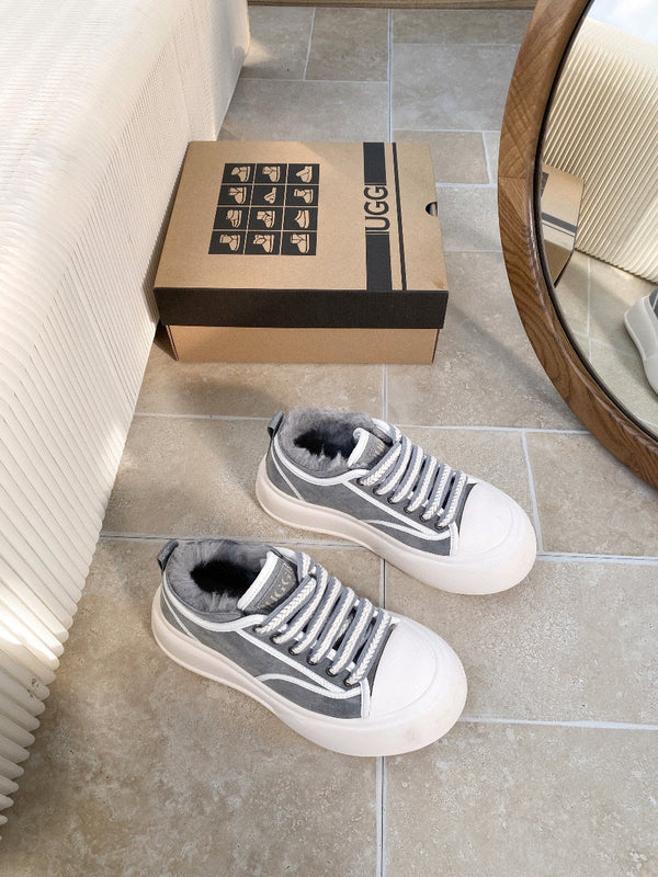 UGG Casual Sports Sneakers Grey White Suede Wool Rubber 512823