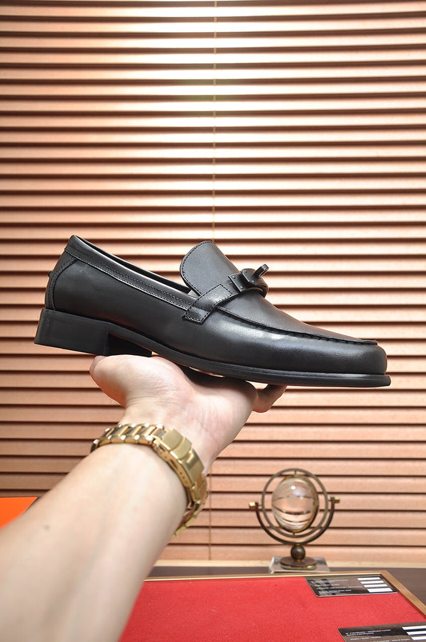 Mocassini HM Destin da uomo in pelle di vacchetta nera 668421