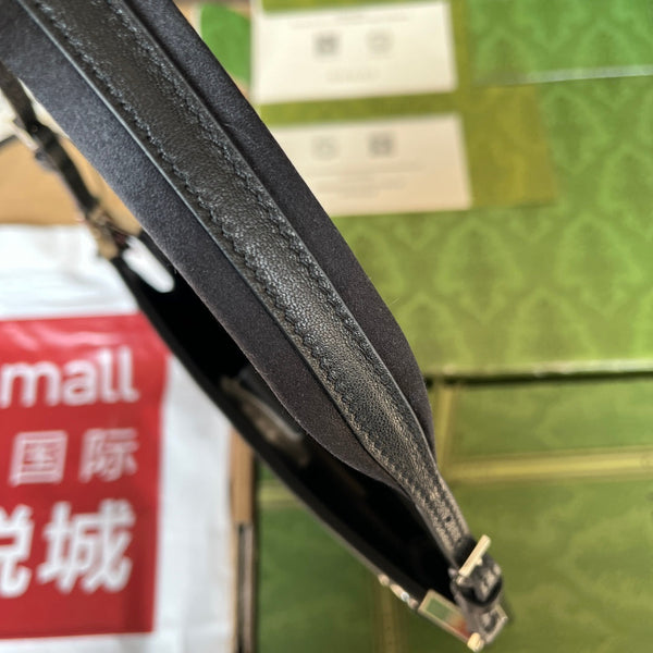 BORSA A TRACOLLA SLIM HORSEBIT PICCOLA 23 IN PELLE DI VITELLO NERA CON FERRAMENTA IN PALLADIO