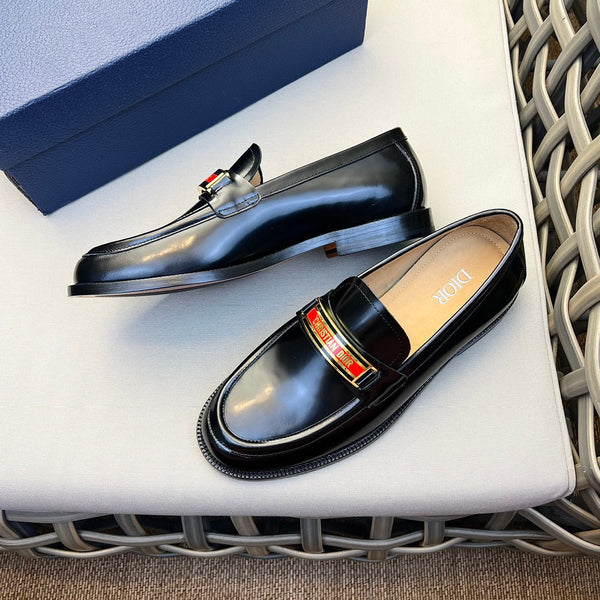 MOCASSINO CD CODE IN PELLE DI VITELLO NERA CON LOGO ROSSO