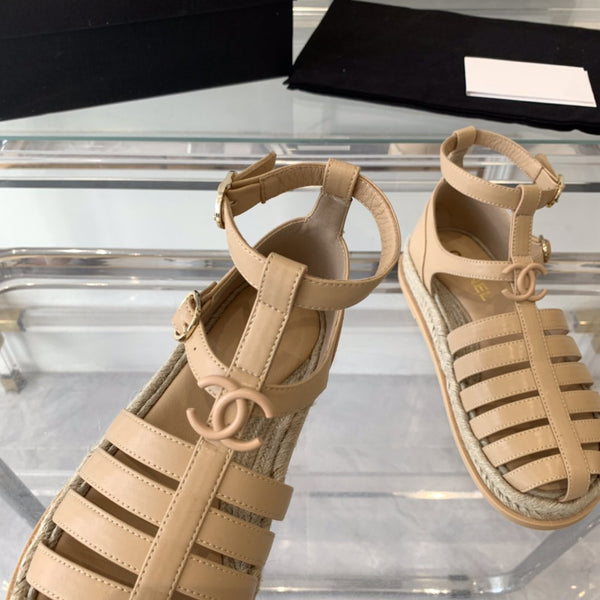 sandali romani medi cc in pelle di agnello beige