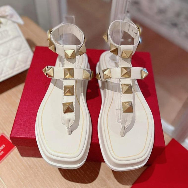 SANDALI INFRADITO ROCKSTUD IN PELLE DI VITELLO BIANCA