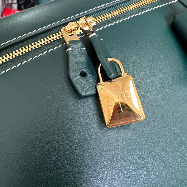 BORSA EXTRA L27 IN PELLE DI VITELLO LISCIA BLU PAVONE CON FERRAMENTA ORO
