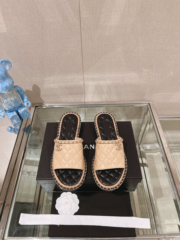 sandalo mulo 30 beige nero trapuntato in pelle di agnello
