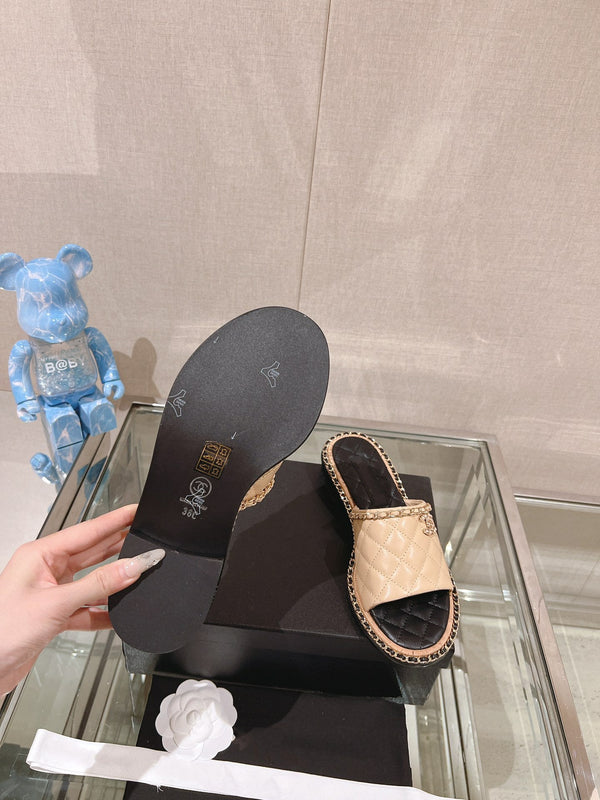 sandalo mulo 30 beige nero trapuntato in pelle di agnello