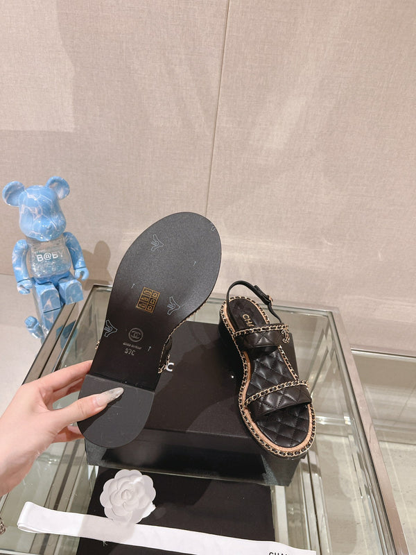 sandalo slingback 50 in pelle di agnello trapuntata nera