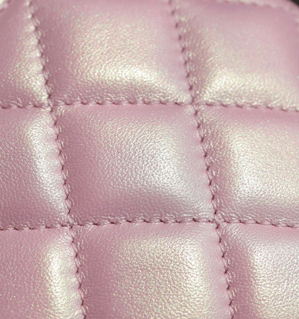 cc 24p mini borsa con patta 17cm pelle di agnello rosa perlato catena di perle
