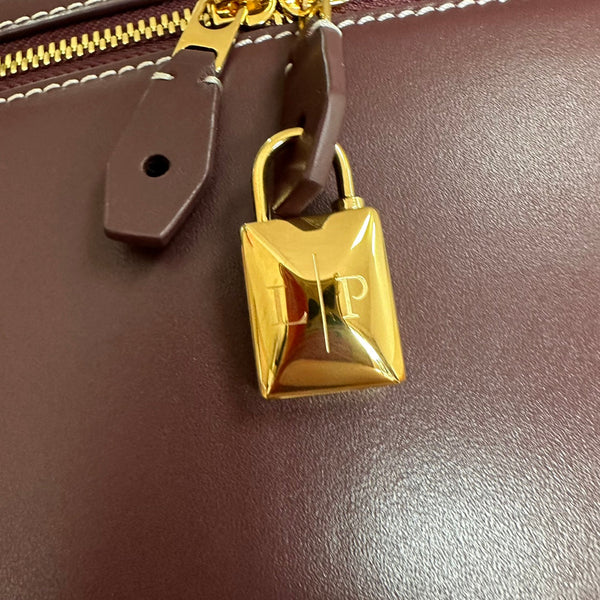 BORSA EXTRA L27 IN PELLE DI VITELLO LISCIA VIOLA CON FERRAMENTA ORO