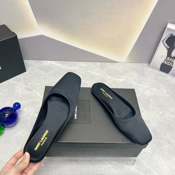 SL SABOT PIATTI CON PUNTA QUADRATA NERO RASO