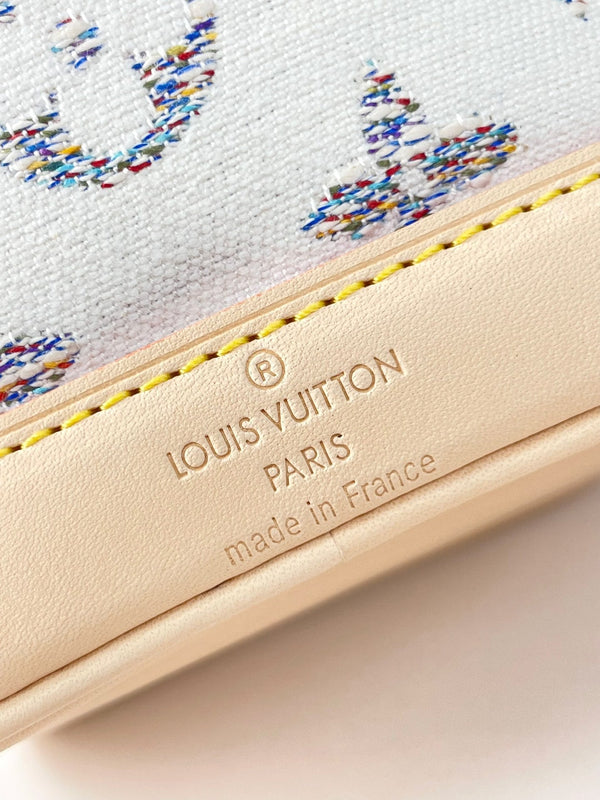 NANO NOÉ 16 IN WHITE MONOGRAM JACQUARD FABRIC AND BEIGE CALFSKIN TRIM