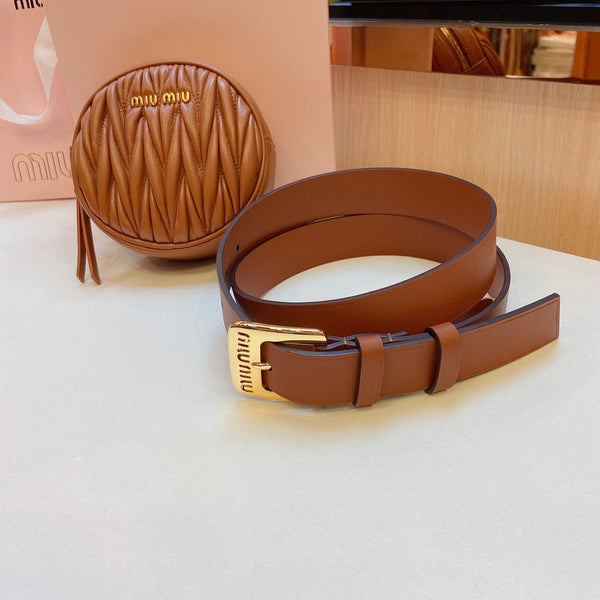 cintura miu marrone 30mm con borsa matelassé circolare fibbia oro