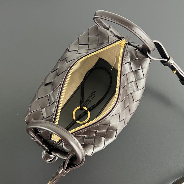 BV Loop Top Handle 19cm in pelle di agnello color cioccolato