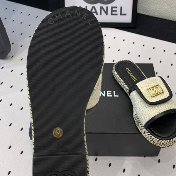 sandalo mulo in tweed crema pelle di vitello nera