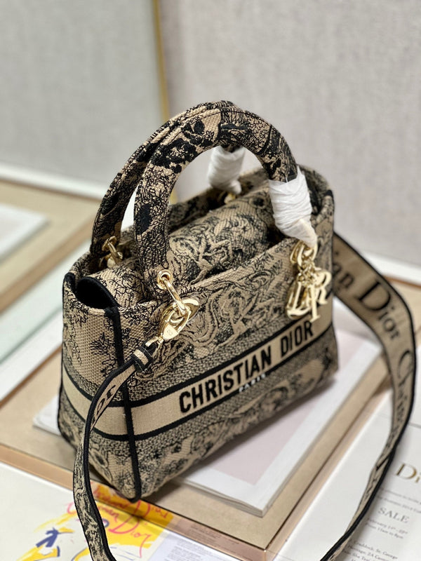 Borsa Lady Dior in tela CD Apricot Tiger 24 336718