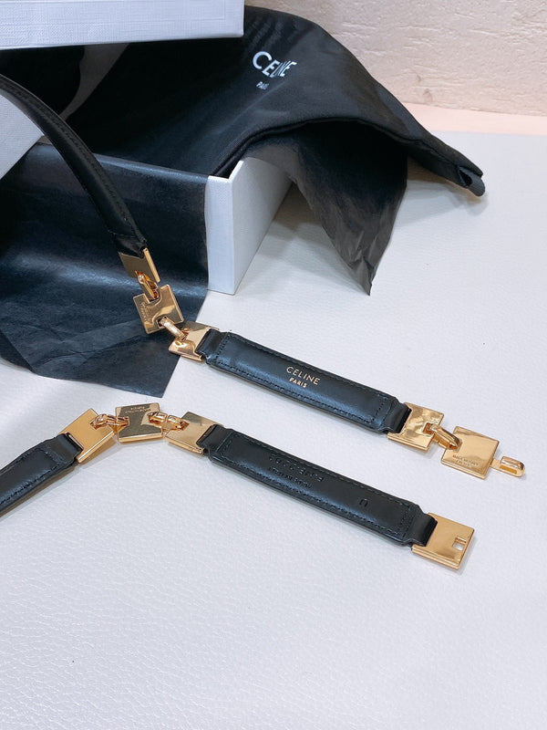 CL SMALL 18 MM GOURMETTE TRIOMPHE ADJUSTABLE BELT IN BLACK LEATHER GOLD HARDWARE