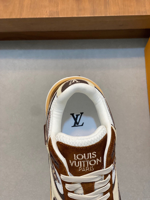 SCARPE DA GIOCO LV RUN WAY MARRONE CHIARO
