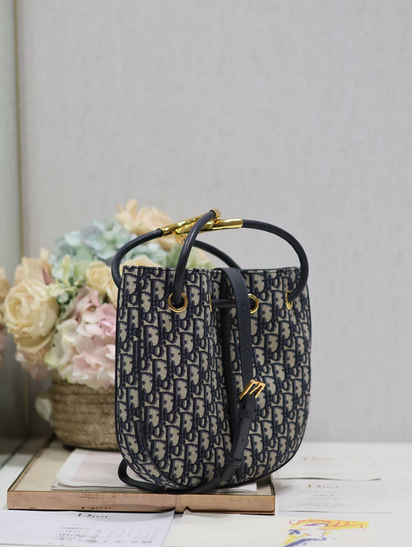 BORSA MINI 27 NOLITA IN JACQUARD OBLIQUO MONOGRAM BLU