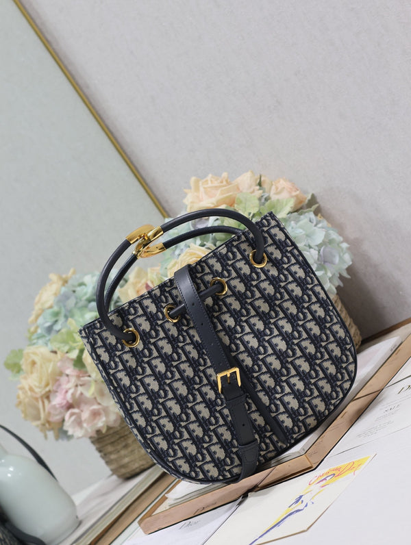 BORSA MINI 27 NOLITA IN JACQUARD OBLIQUO MONOGRAM BLU