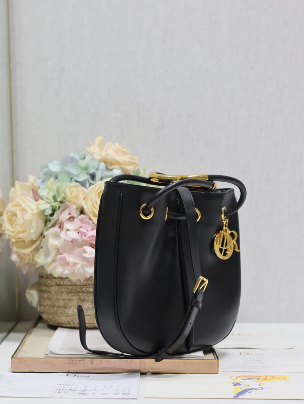BORSA MINI 27 NOLITA IN PELLE DI VITELLO LISCIA NERA
